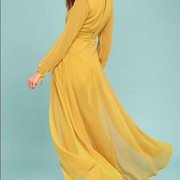 Lulus romper with flowing skirt - Picture 2 of 8